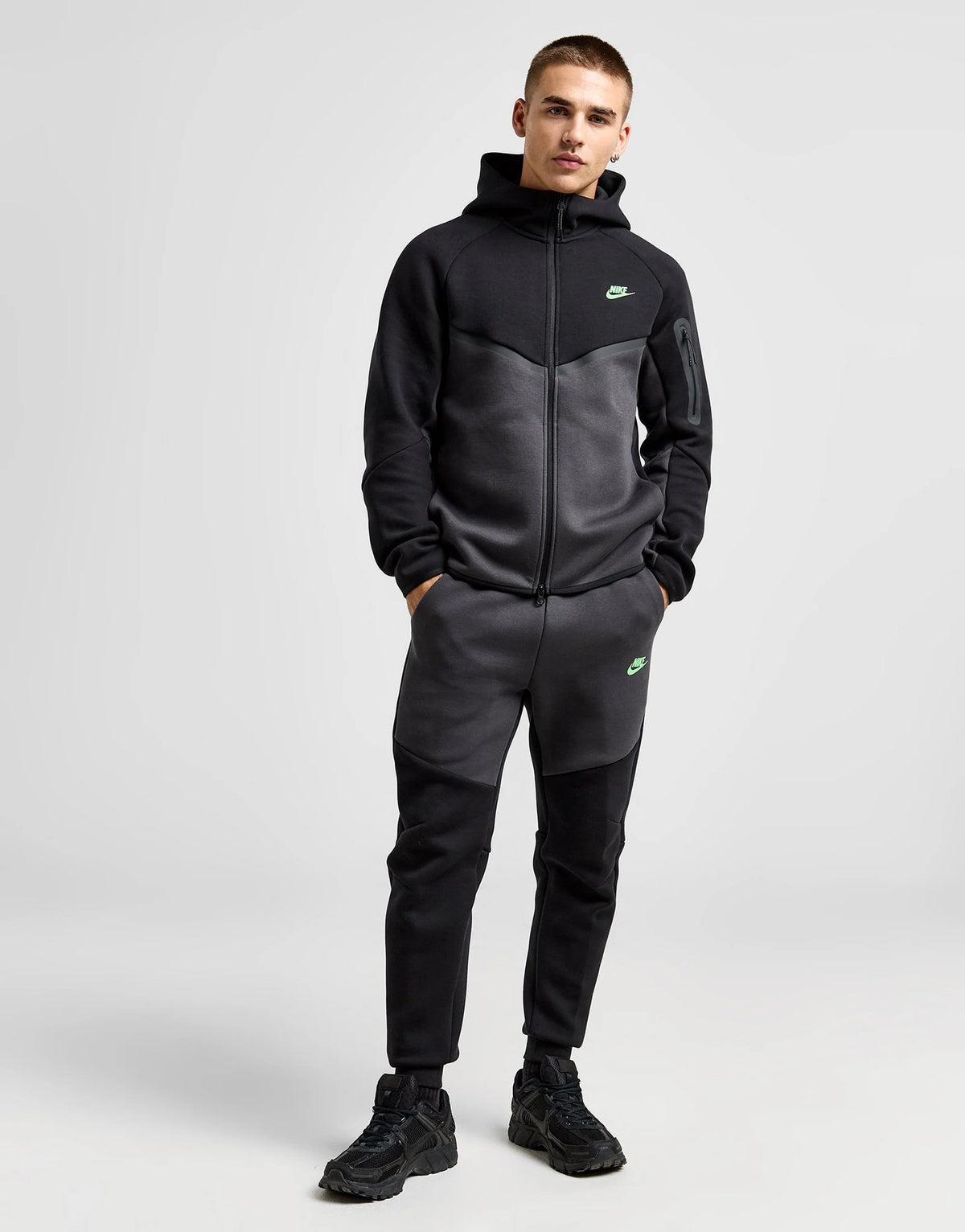 Nike Tech Fleece Premium 5.Th Ceket