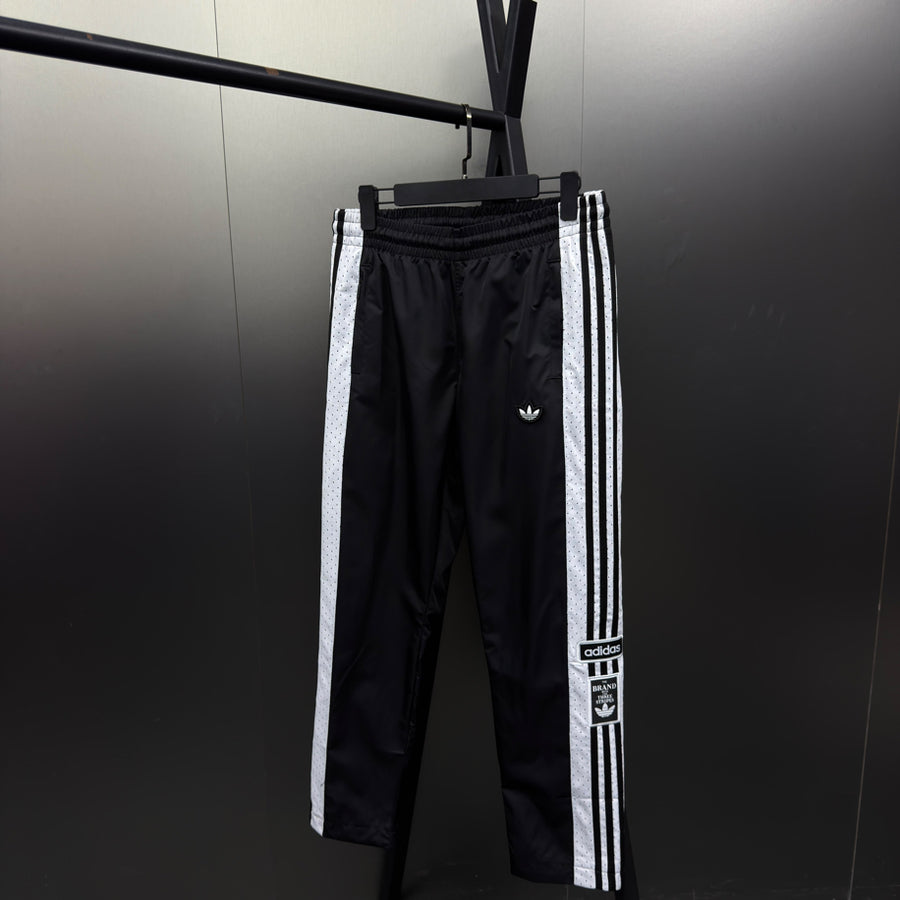 Adidas ‘Originals’ Premium